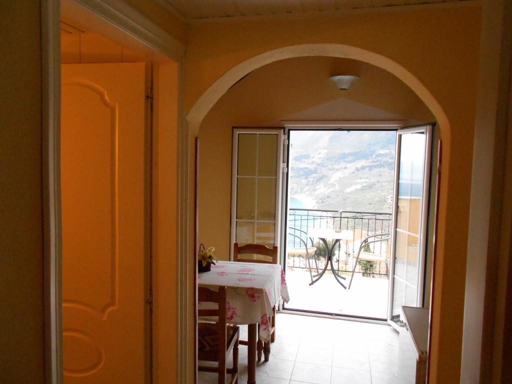 Anna Apartment